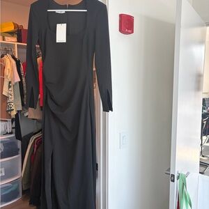 Chic Long Sleeve Black Dress